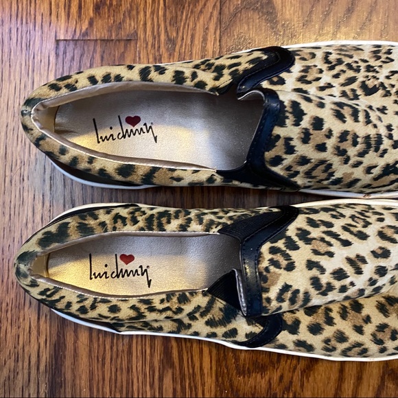 Leopard Flats - Picture 2 of 3